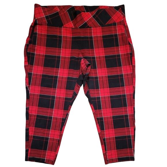 Torrid 2X Capri Pants Red Buffalo Plaid Pull-On Stretch Tartan Holiday Festive - Picture 1 of 8